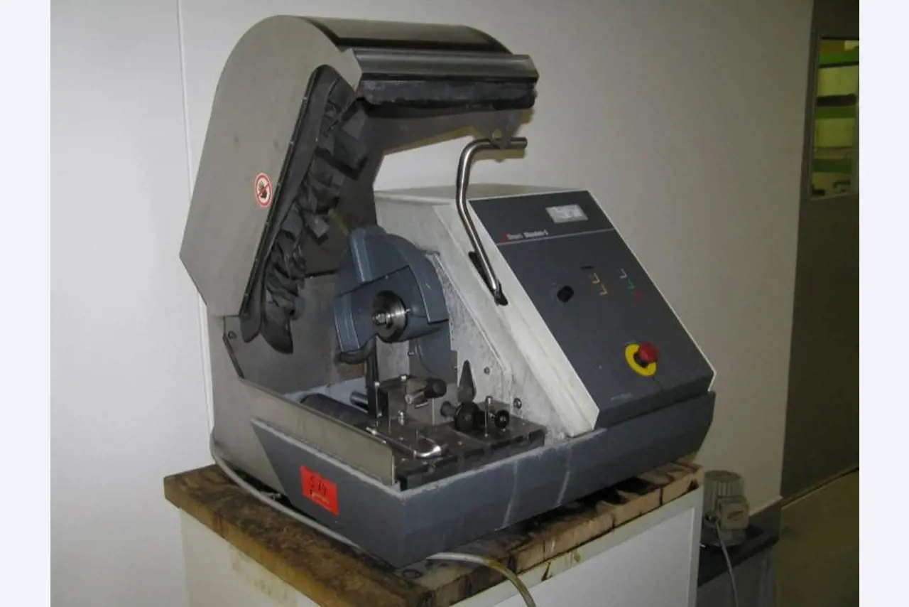 Robôs industriais-1